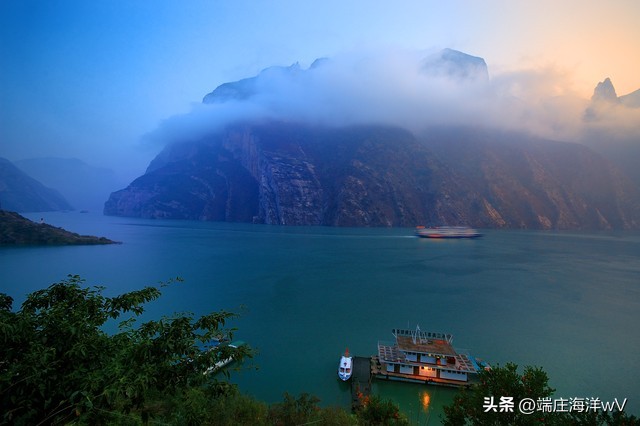 重庆旅游必去十大景点推荐有哪些,重庆旅游必去十大景点推荐打卡