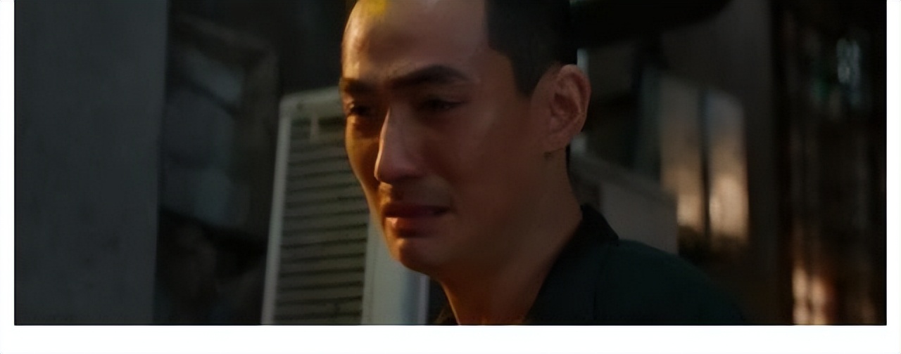 朱一龙凭借人生大事都获得什么奖,朱一龙年底凭多个奖项刷脸