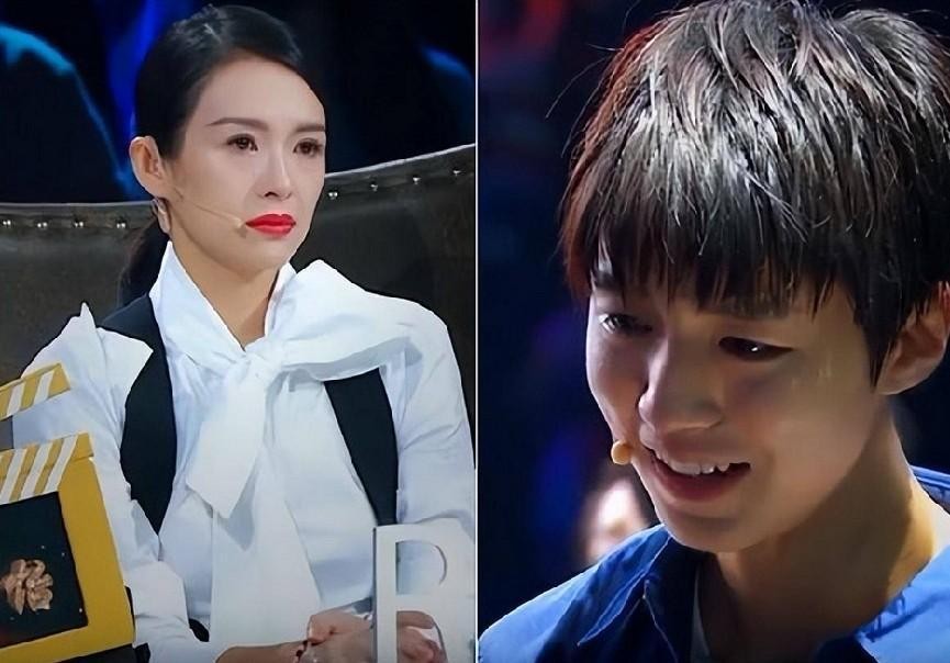 章子怡的露脐装几成笑柄,章子怡身材傲娇真是魅力四射