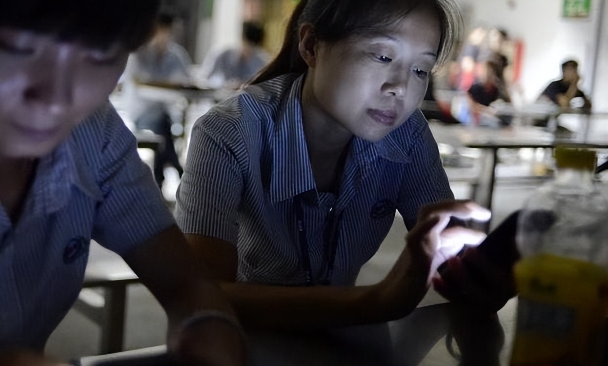 进厂上夜班的三大危害,打工千万别上夜班