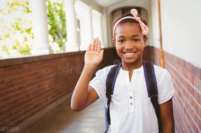 孩子不敢当众发言？克服害羞心理，了解害羞核心才是关键