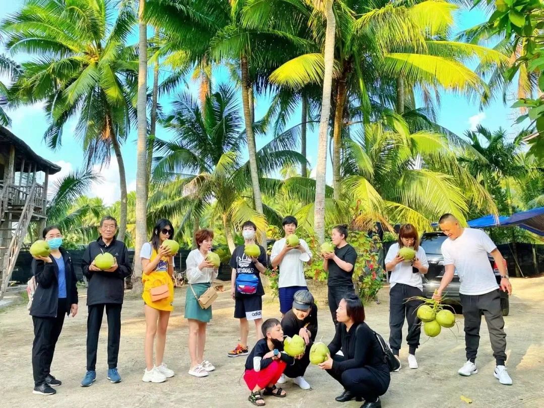 海南环岛自驾游及住宿,海南环岛自驾游美食攻略详细行程