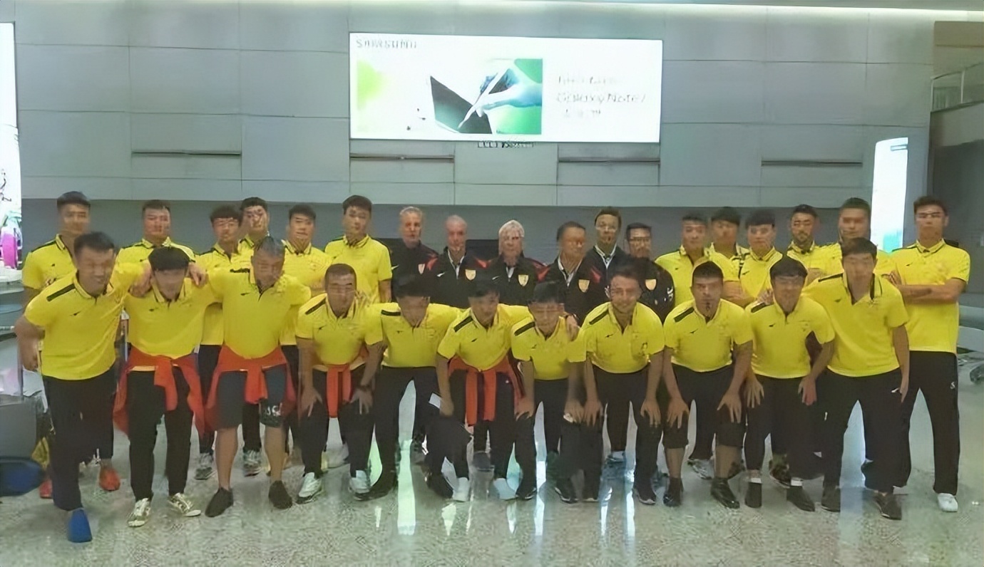 青岛队拿过多少次总冠军,青岛足球队夏季联赛成绩