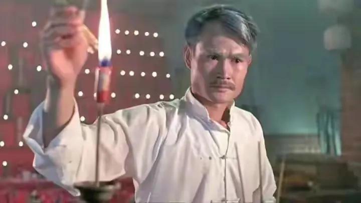 香港艺人邵逸夫,香港富豪邵逸夫的人生经历