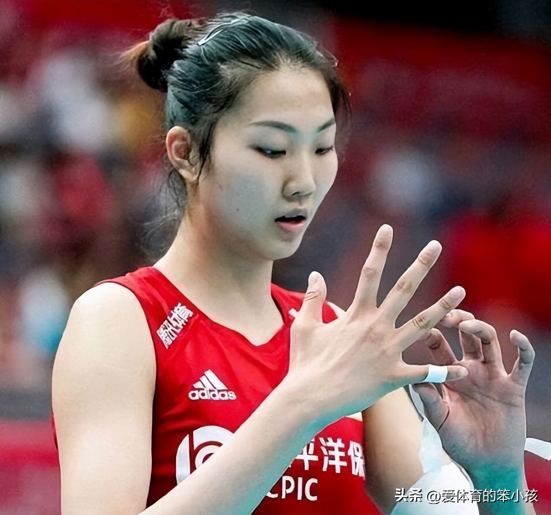 中国女排逆转巴西决胜局,中国女排力克巴西1-0