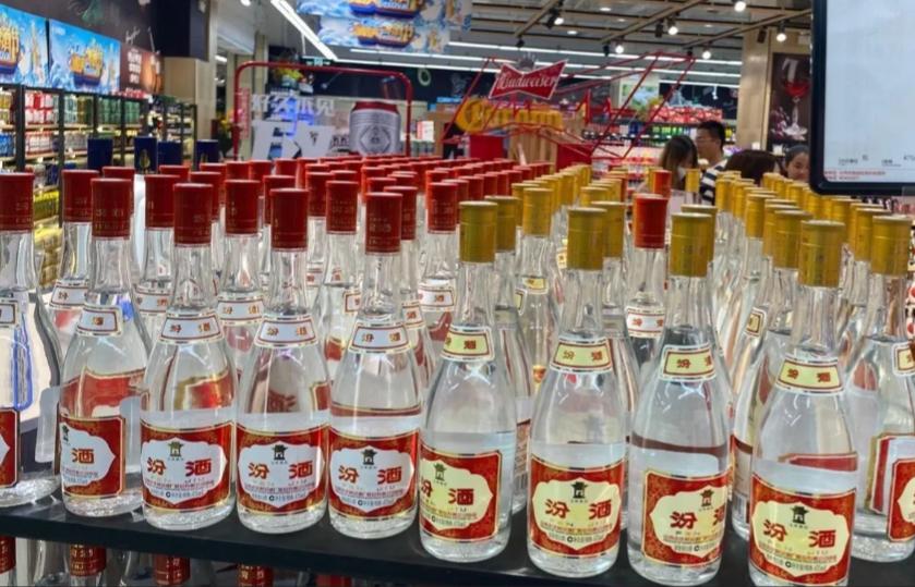 黄盖玻汾与红盖哪个贵些,黄盖玻汾和红盖玻汾哪个好喝知乎