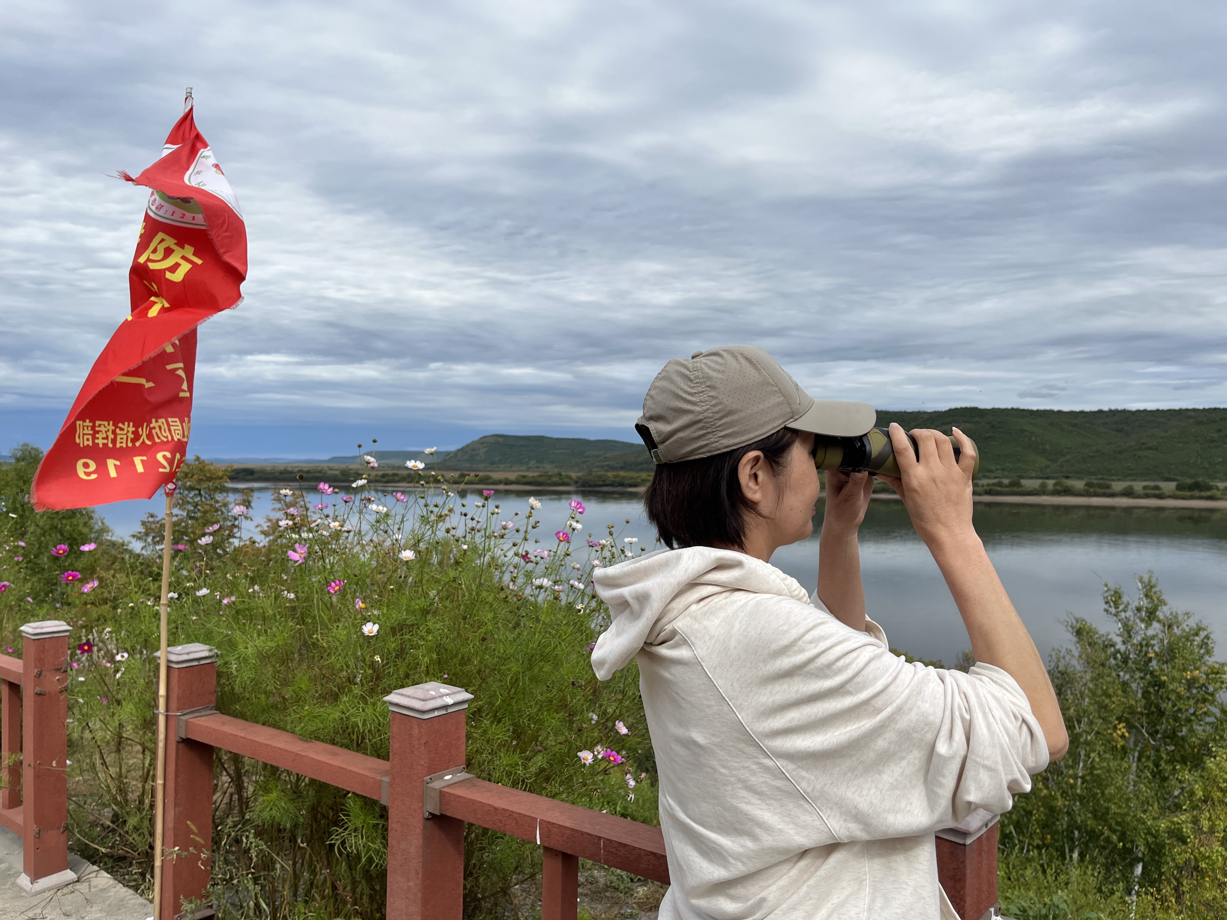夫妻自驾11000公里,夫妻两人自驾游最新视频