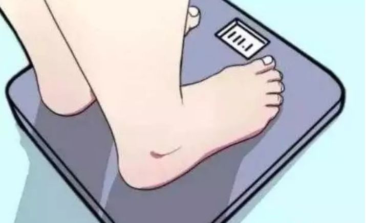 痛风反复发作！中医告诉你原因，教你一招温经通络，痛风不再来