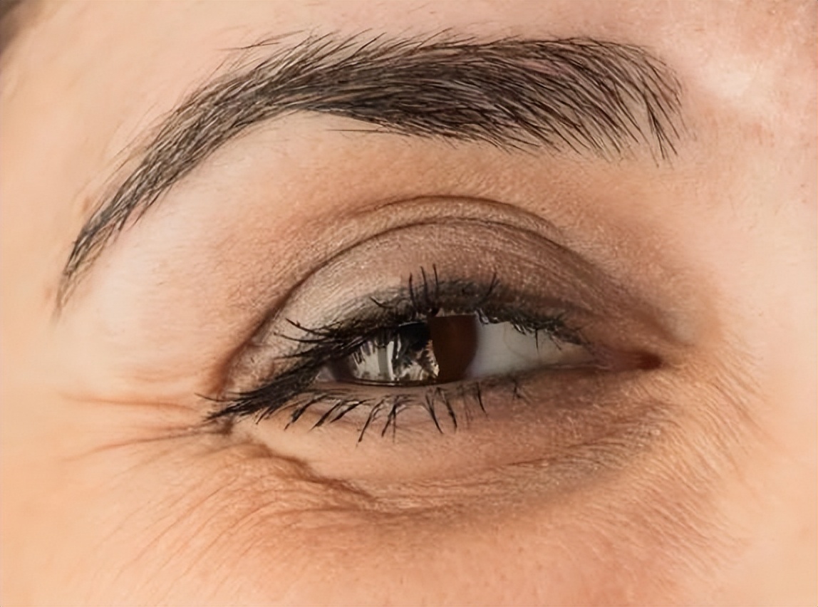 这6种水果女人要少吃,女性不想成黄脸婆常吃3种蔬菜