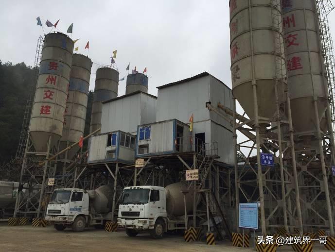 高速公路拌合站标准化建设,高速公路水稳站的施工流程