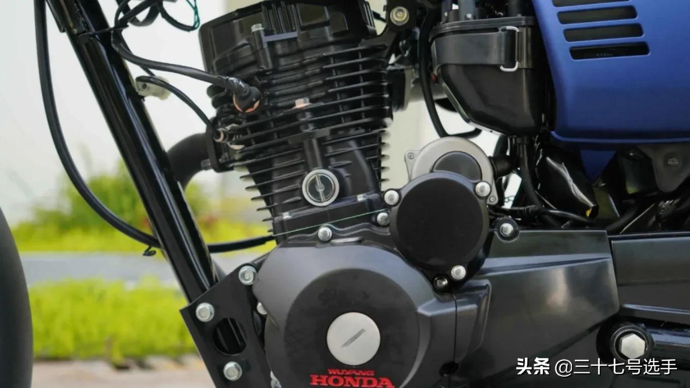 五羊本田125链条和顶杆发动机区别,五羊本田125经典神车电喷