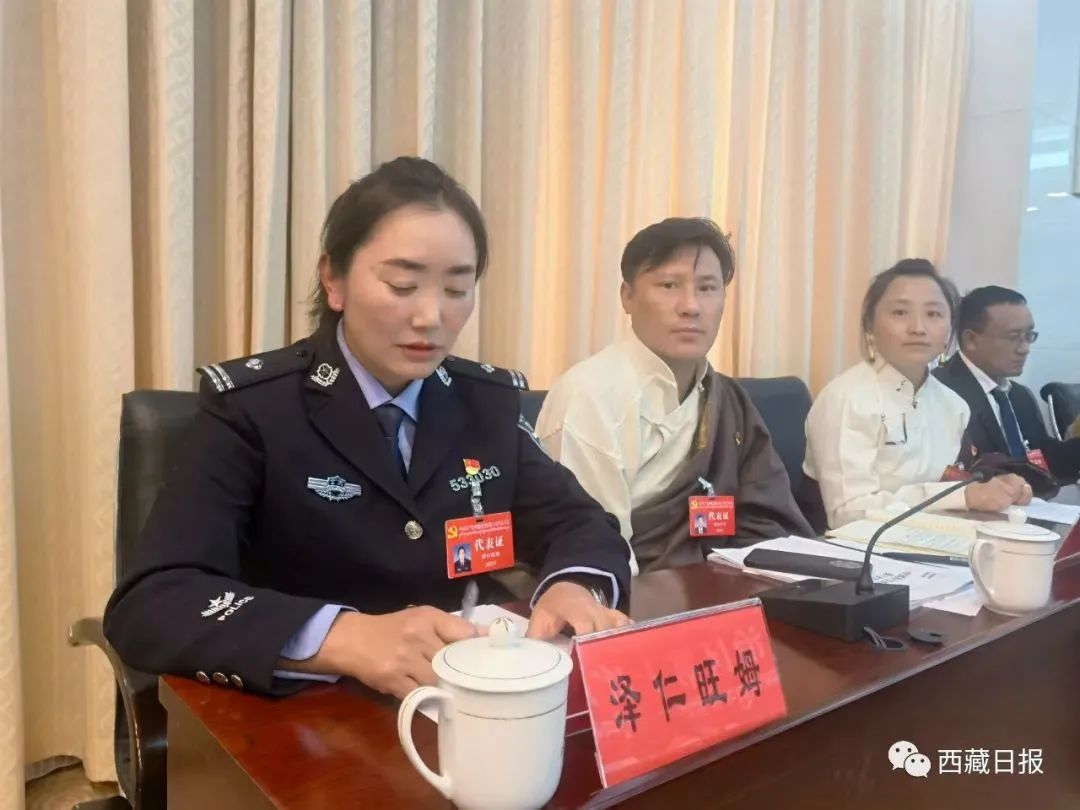 二十大代表泽仁旺姆:驻寺女干部的“铁骨柔情”