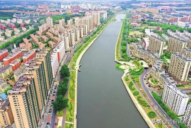 蔚蓝的天空清澈的河水,蔚蓝的天空碧绿的海水图片