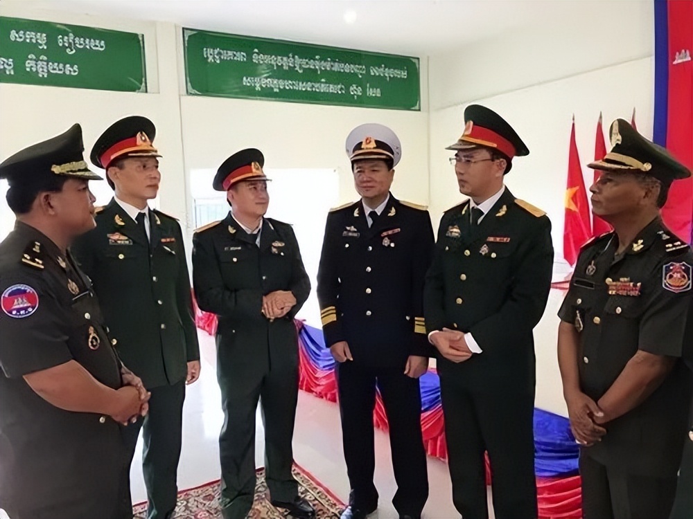 乱世囤什么武器,乱世囤枪