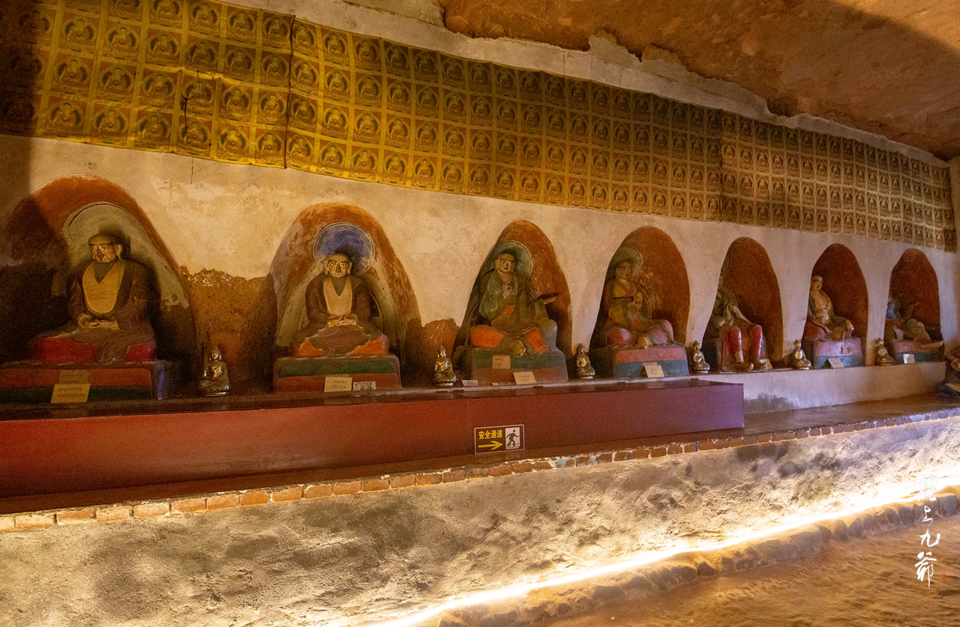 三十三天石窟,攀爬三十三天石窟的全程