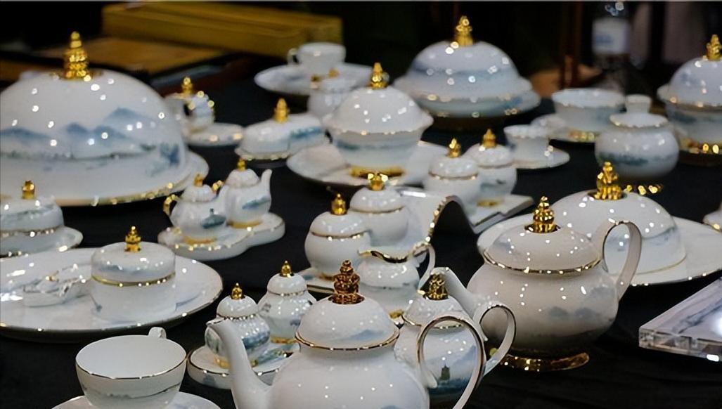 皎洁晶莹的大食国器物遇上文气舒展的宋朝，它们会发生怎样的碰撞