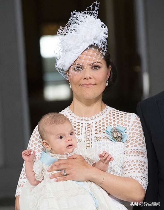 梅根和凯特王妃对比,皇家女将生孩子完整版