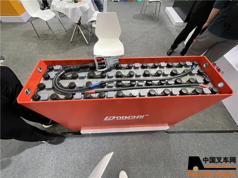 LET2023叉车电池风采|江苏快乐电源驱动未来