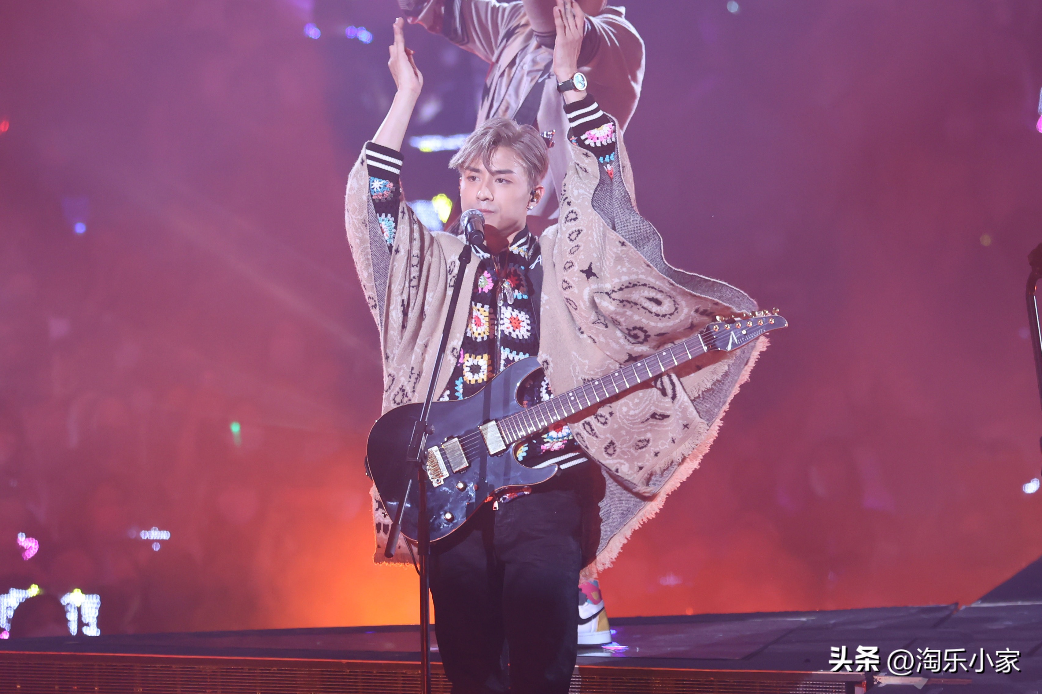 姜涛国际歌迷会激动澄清已退回票钱︰我们没骗人又没赚到钱