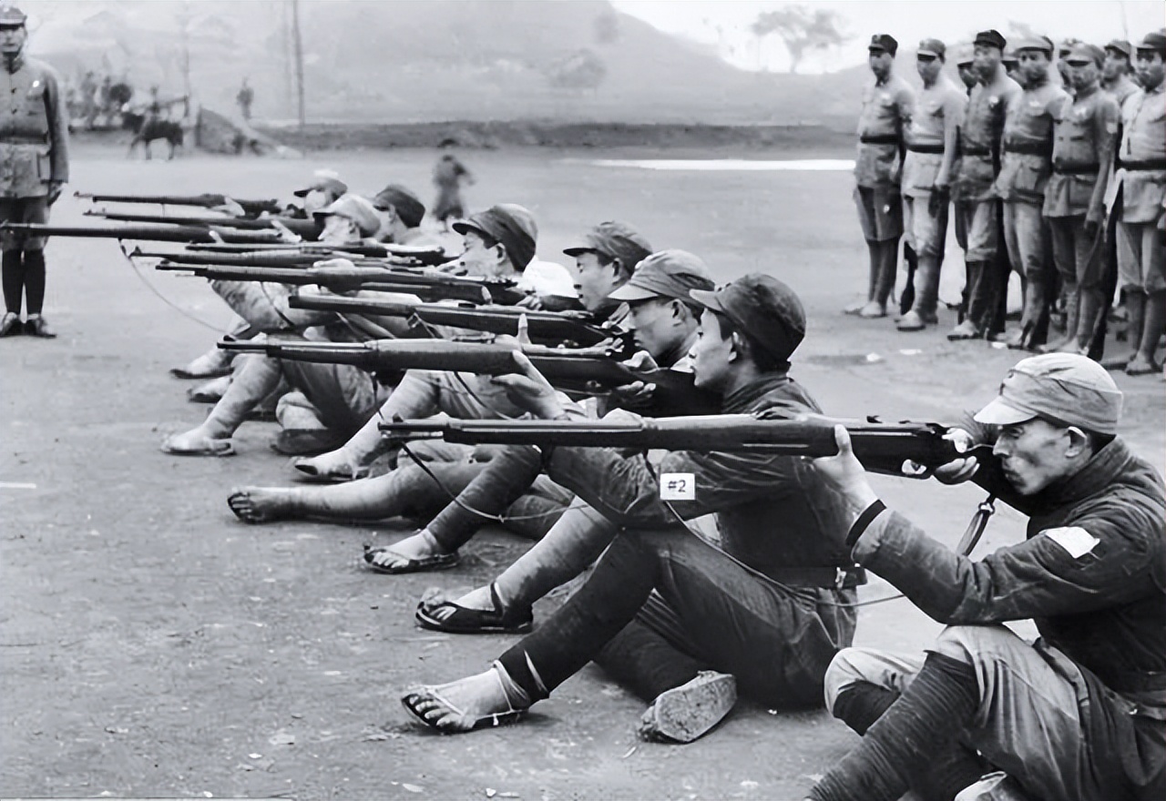 亮剑白刃战有多厉害,53式步骑枪与三八大盖哪个厉害