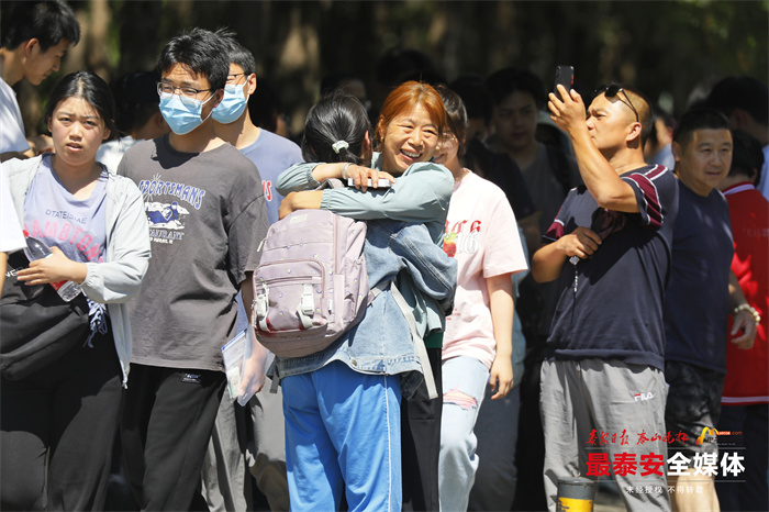 山东2024夏季高考新闻发布会,2023年山东各地市夏季高考人数