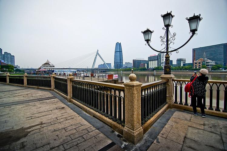 宁波老外滩看夜景,美丽的宁波老外滩