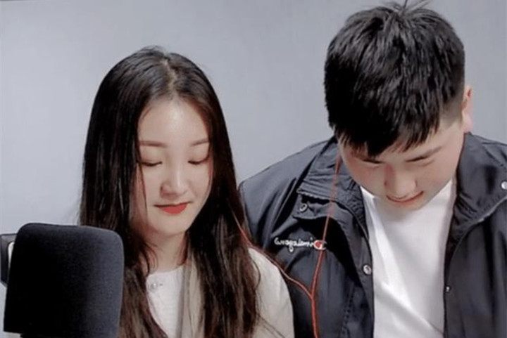 陈亚男退还彩礼直播回放,陈亚男发长文回应离婚