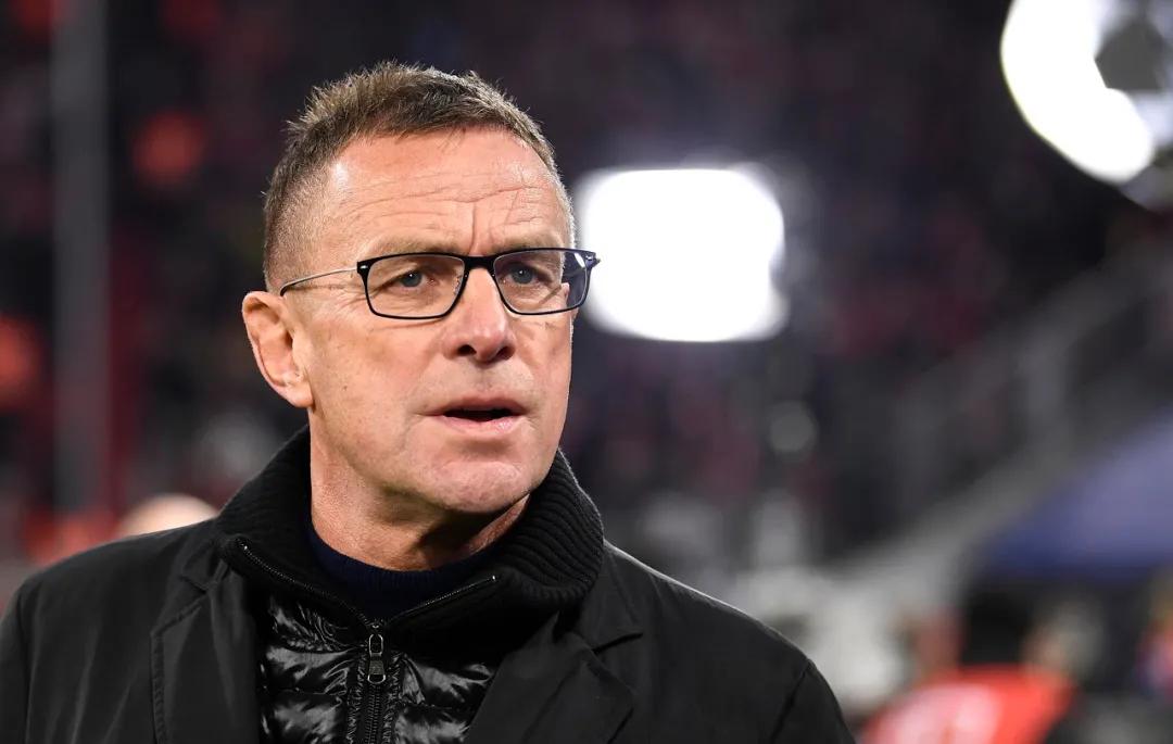 逗妹吐槽新浪体育,逗妹吐槽