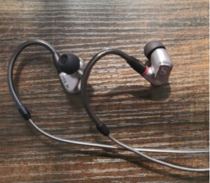 复古高音质头戴式耳机推荐,推荐一款高音质的有线耳机