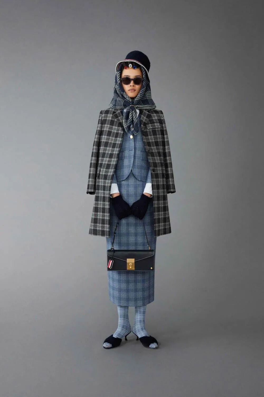 2023春夏巴黎男装周thombrowne,2023春夏巴黎thombrowne女装发布会