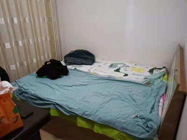 一条求助信息从“封控区”微信群发出之后