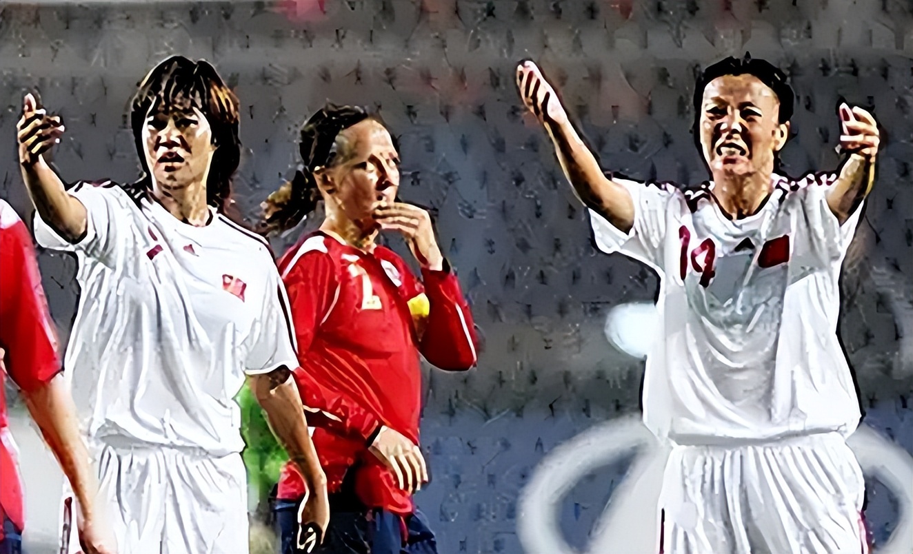 2018年，43岁的前女国脚张欧影患癌离世，临终前的生活凄惨落寞