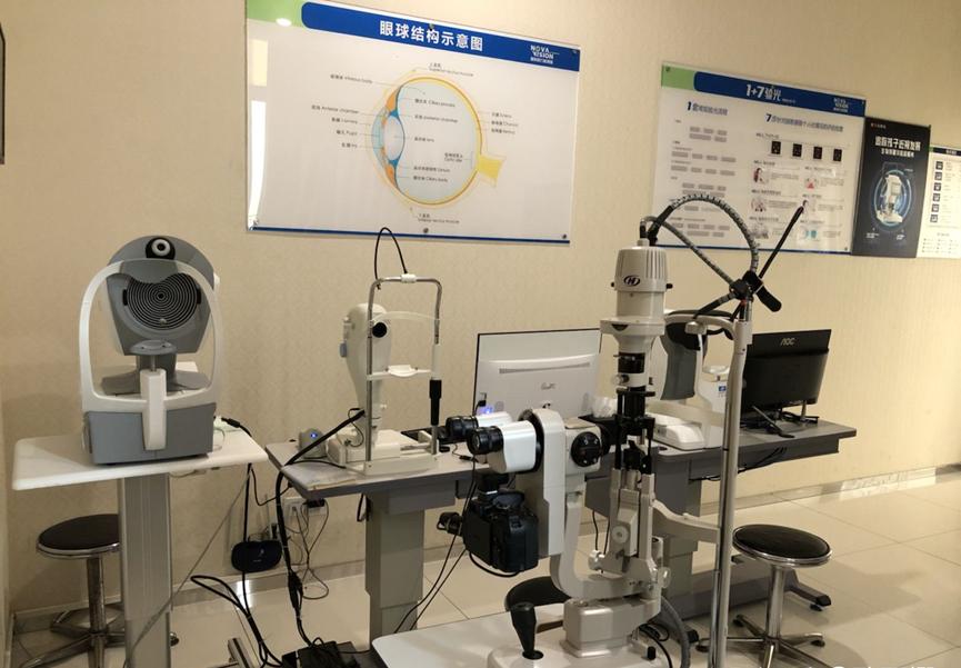 顾均辉说定位：开眼镜店能多赚钱，宝岛眼镜的成功想复制吗？