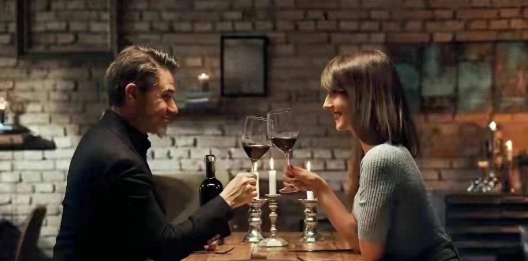 醉酒撞班花，大四生涯告别编制梦