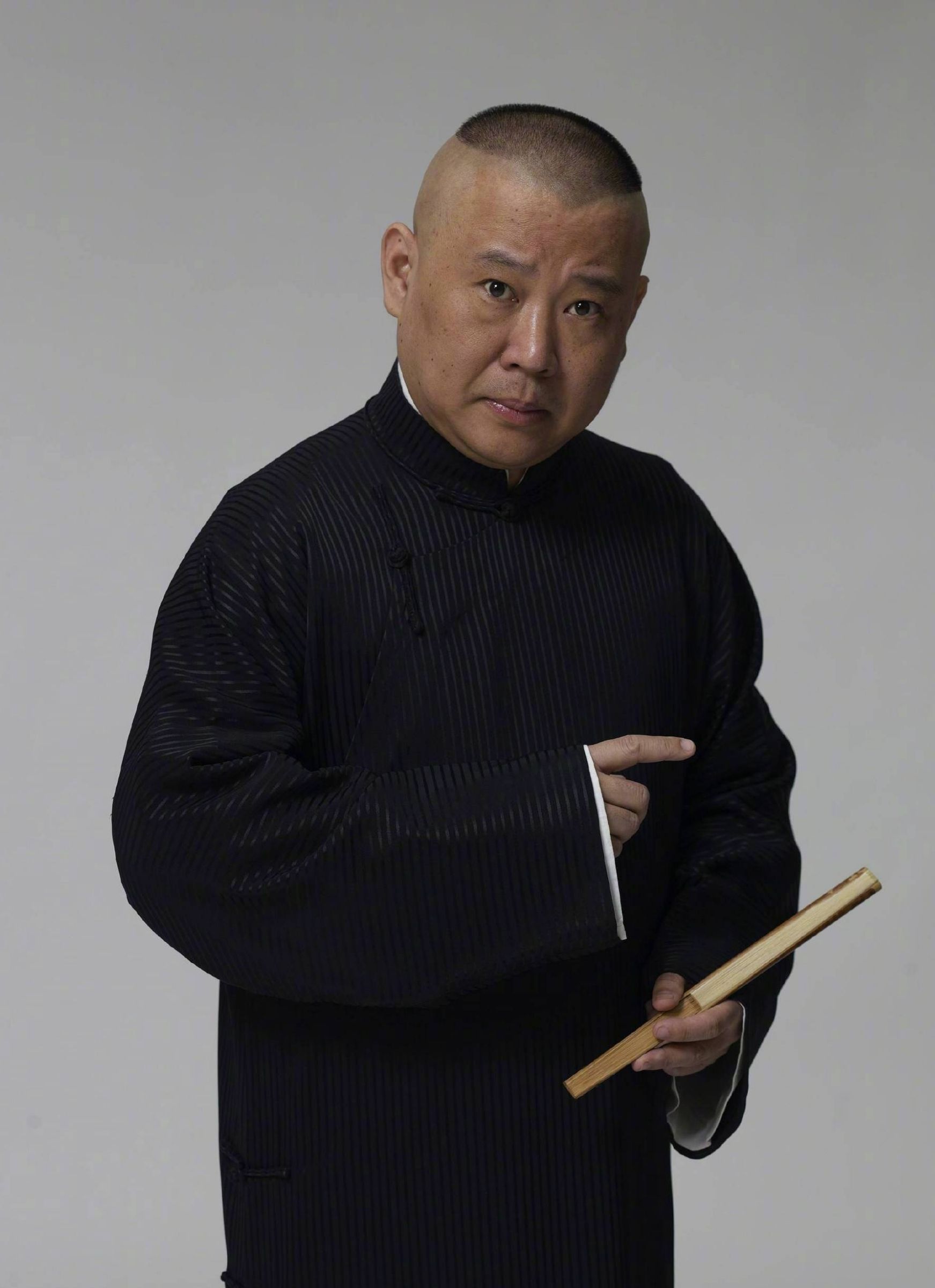 郭德纲妻子胡中惠简介,郭德纲的老婆王惠究竟是个怎样的