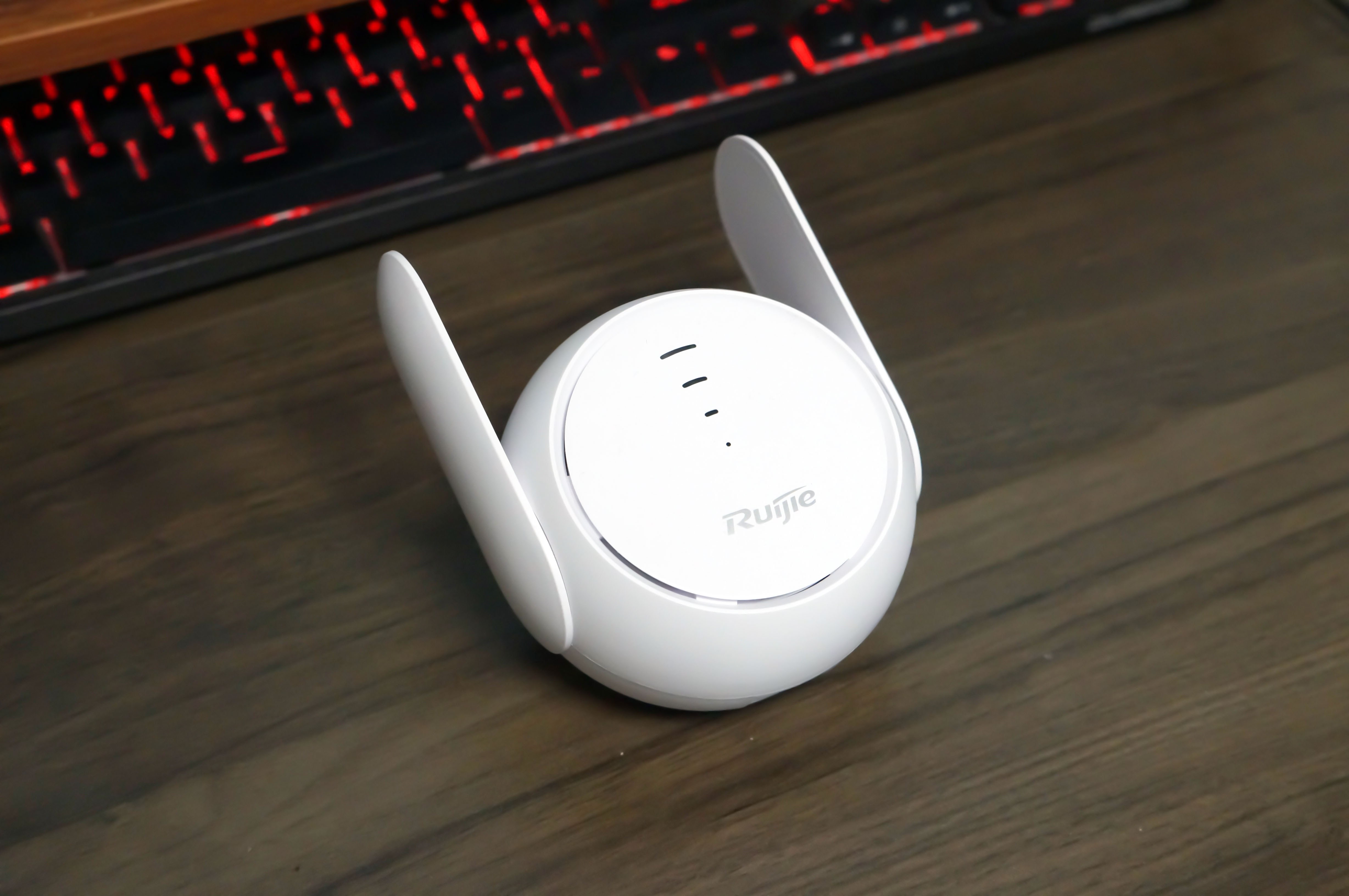 无线网信号增强放大器锐捷,锐捷小兔子wifi信号放大器换天线