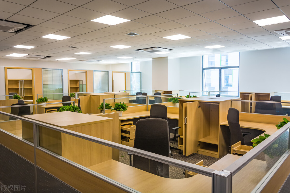 办公家具公司好干吗,办公家具商场