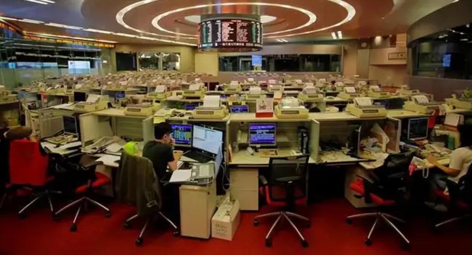 1998年香港对抗索罗斯全纪录,97年香港金融狙击战索罗斯