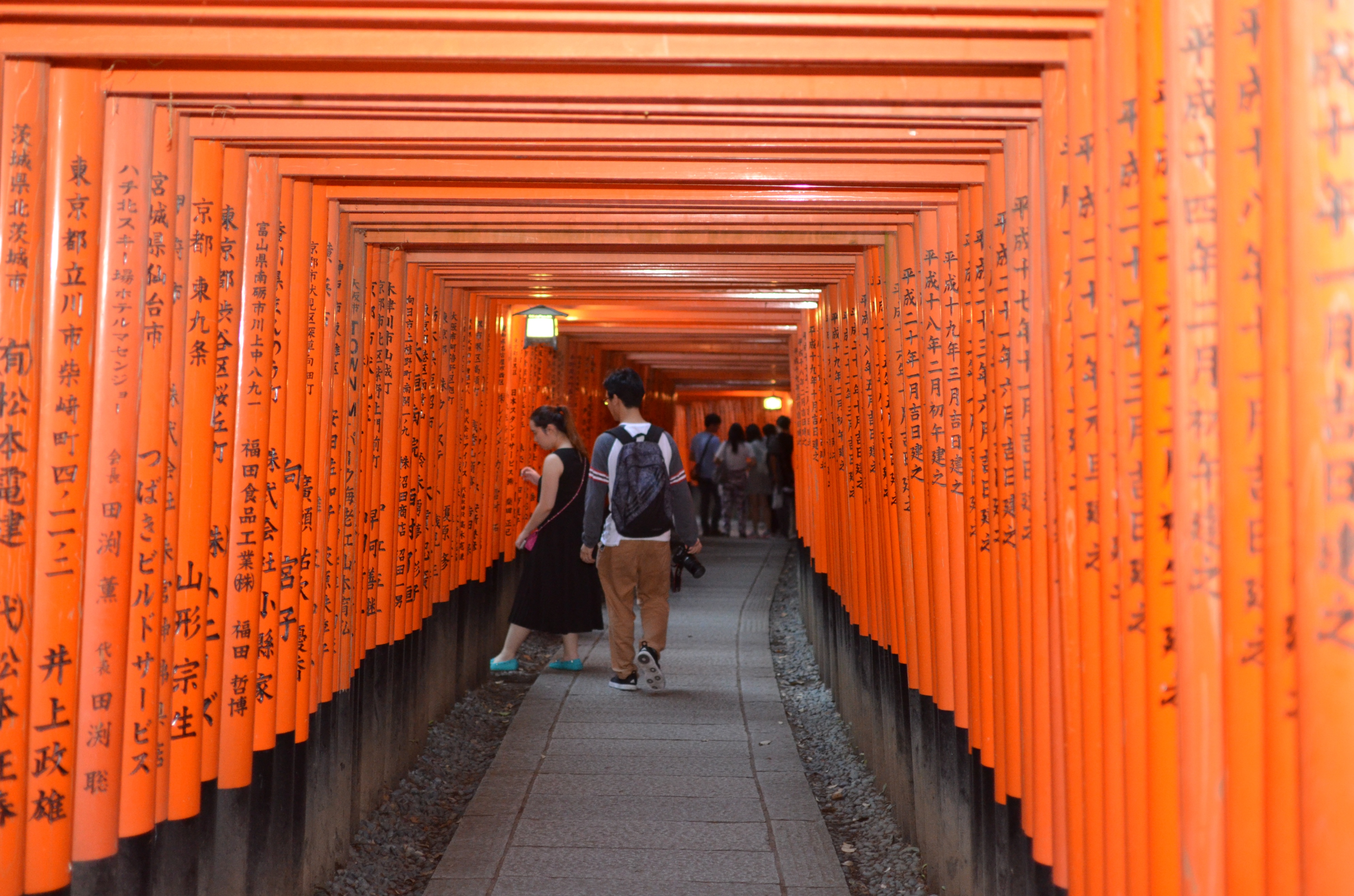 京都伏见稻荷大社爬多久,京都伏见稻荷大社攻略