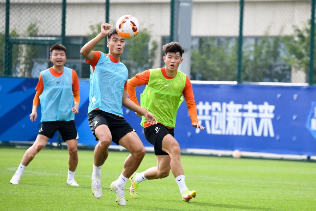 比赛胜负关键球员发挥心态,球员需平和心态对待比赛