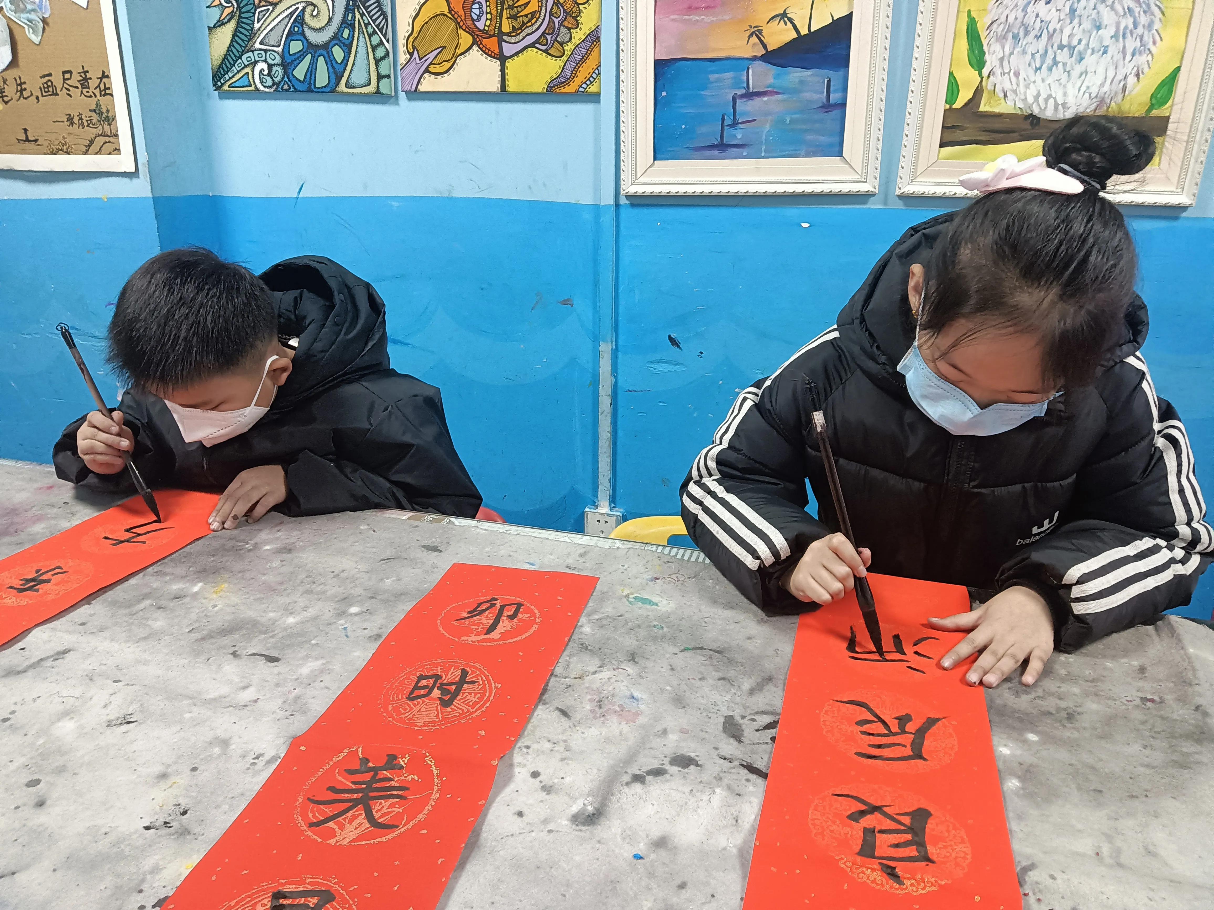 “前兔似锦童心贺岁”未成年人花式迎新春活动