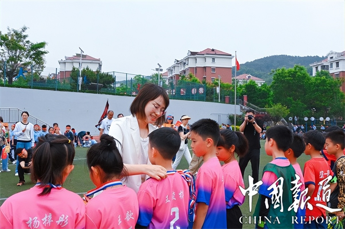 青岛市崂山区育才学校足球队,崂山育才学校足球赛