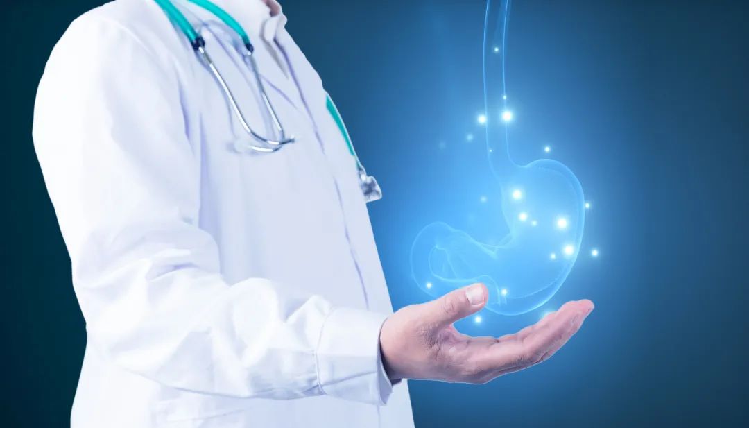 肺炎引起的肺空洞怎么治,肺炎引起的肺扩张如何治疗