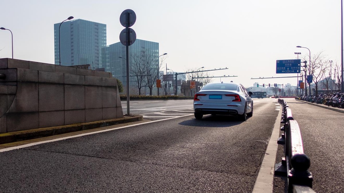 北欧绅士沃尔沃,北欧绅士和德系车