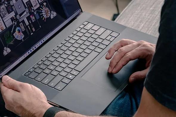 除了macbookair还有什么轻薄本,戴尔xps17-9710评测