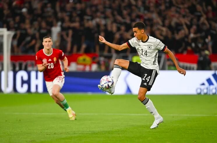 世界杯e组比赛,世界杯日耳曼战车来袭阵容