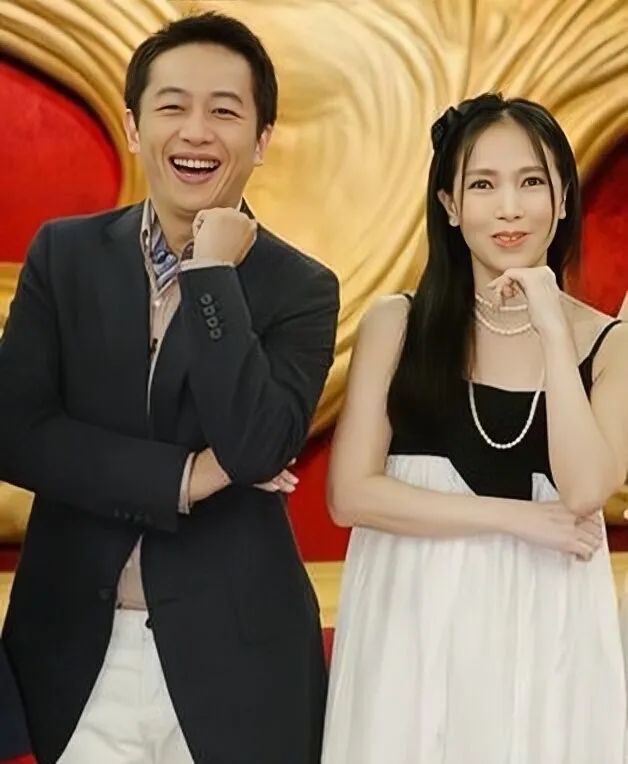 比汪小菲还疯的百亿富婆，5段婚姻历经*养包**、家暴后竟然不疯了？