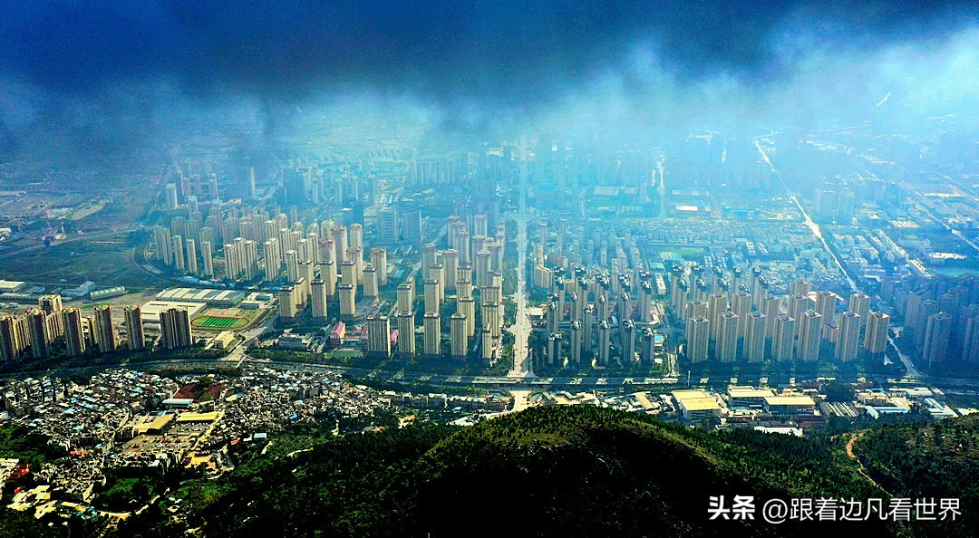 昆明徒步藏在郊区的童话山,徒步昆明金殿后山