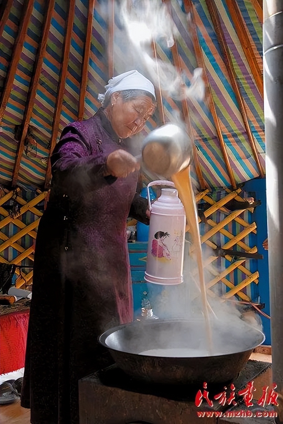 奶茶不同口味,奶茶别有一番滋味