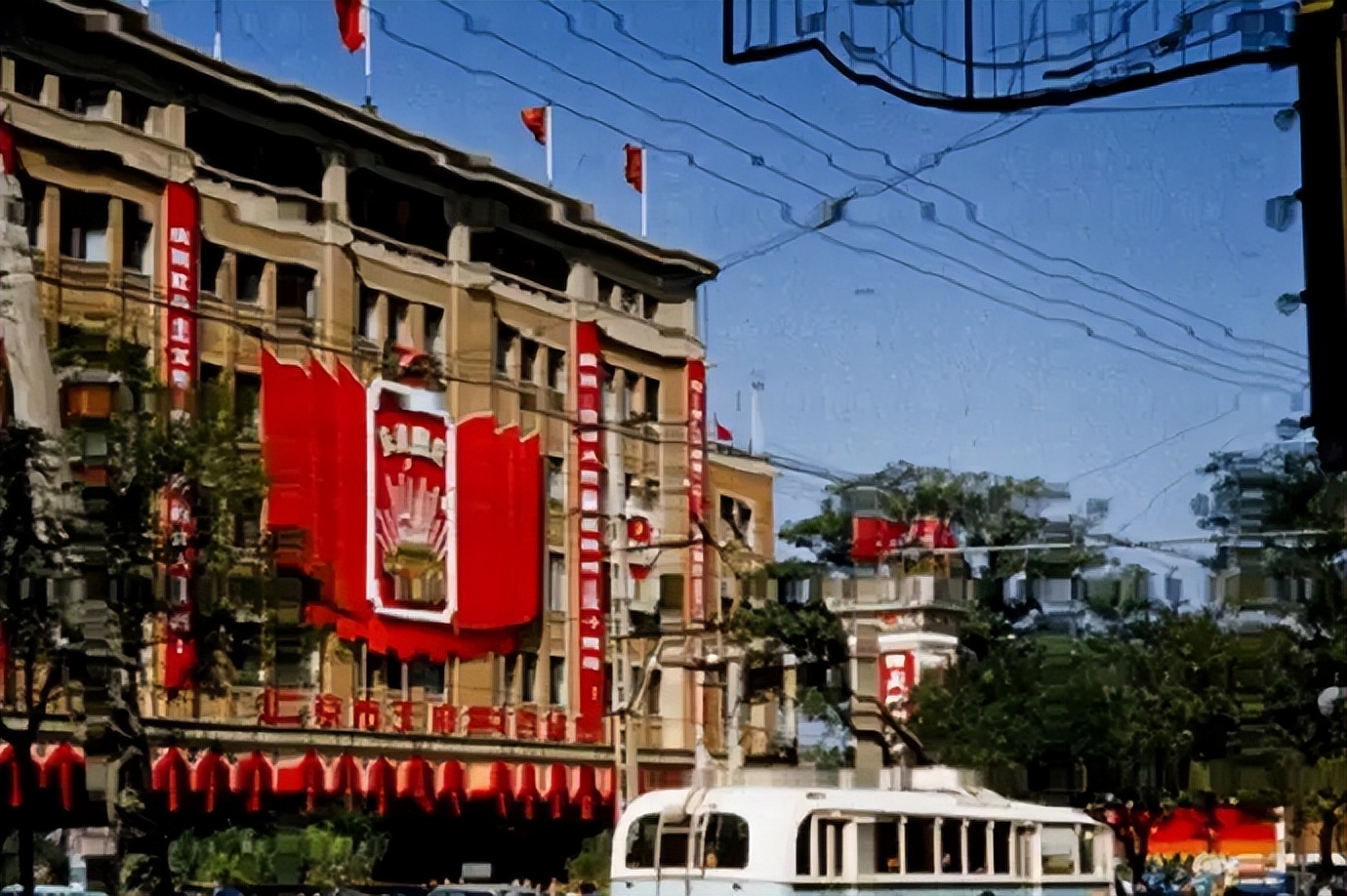 90年代销售额过亿的商场,中国十大商场销售额排名